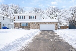 263 Fruitwood Terrace in Buffalo, NY - Building Photo