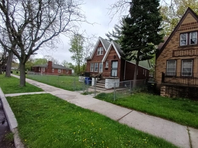 9222 Devonshire Rd in Detroit, MI - Building Photo - Building Photo