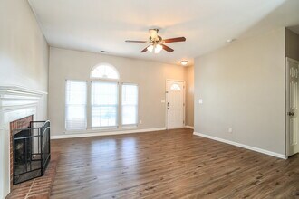 2117 David Earl Dr in Charlotte, NC - Building Photo - Building Photo