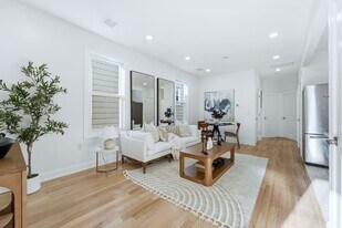 23 Randolph Ave in Jersey City, NJ - Building Photo