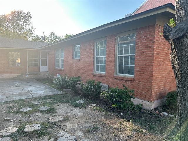 property at 6719 Kenwell St