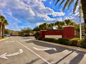 402 Belvedere Way in Sanford, FL - Foto de edificio - Building Photo