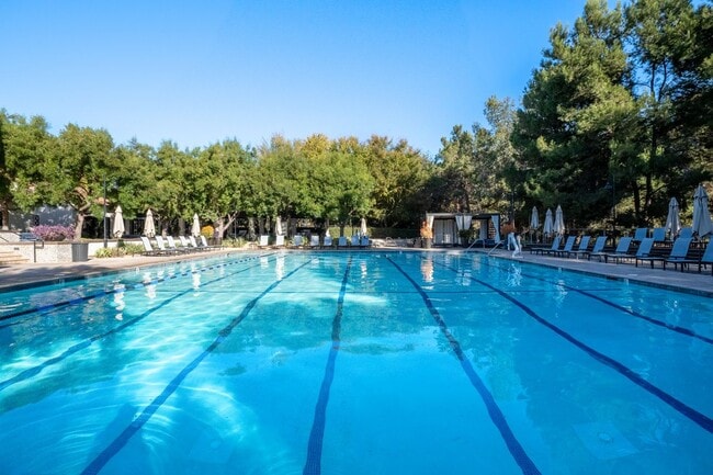 259 Dewdrop in Irvine, CA - Building Photo - Building Photo