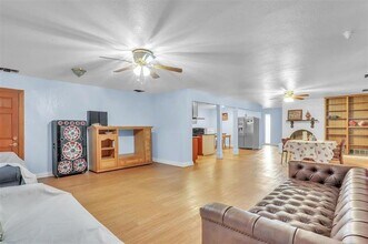 3226 Barnes Bridge Rd in Dallas, TX - Building Photo - Building Photo