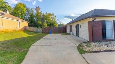 5376 Broadfield Dr in Columbus, GA - Building Photo - Building Photo