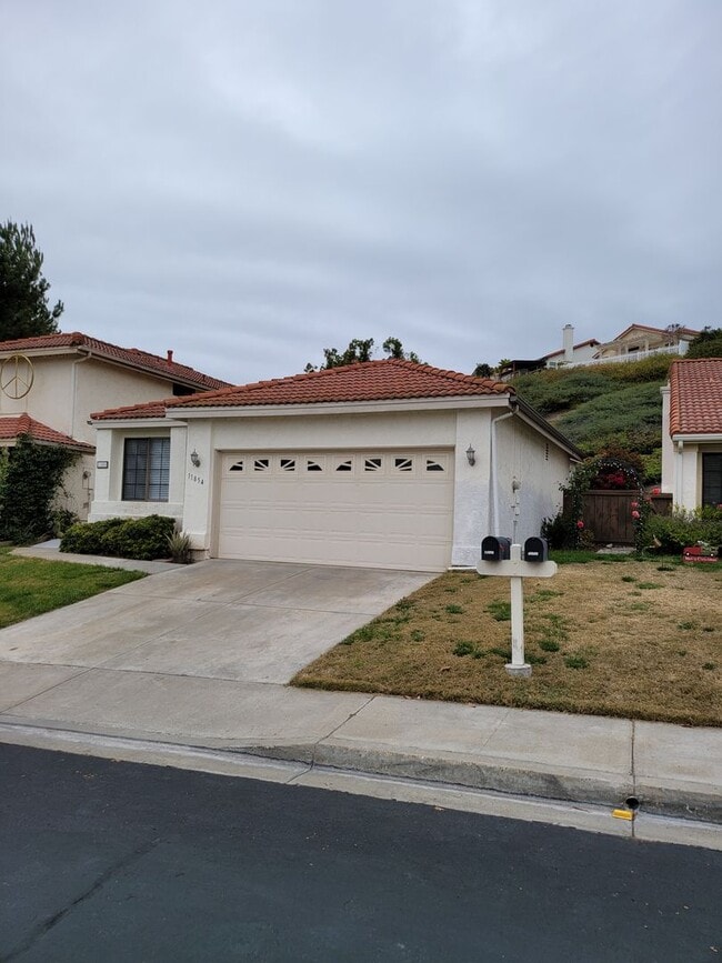 11854 Caminito Ryone in San Diego, CA - Building Photo - Building Photo