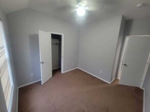 12637 Carpenter Ln in Rhome, TX - Building Photo - Building Photo