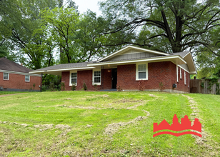 Spacious 3-Bedroom, 2-Bath Home for Rent! in Memphis, TN - Building Photo - Building Photo