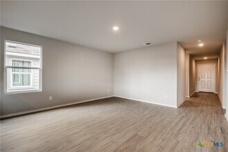 2623 Pechora Pipit in Canyon Lake, TX - Building Photo - Building Photo
