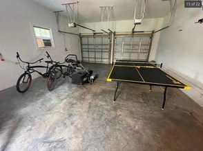 210 25th Ave S in St. Petersburg, FL - Foto de edificio - Building Photo