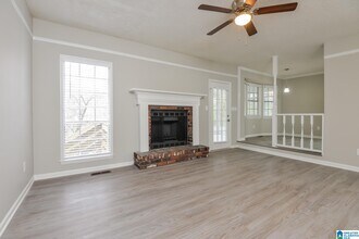 1729 Timbercrest Cir in Birmingham, AL - Building Photo - Building Photo