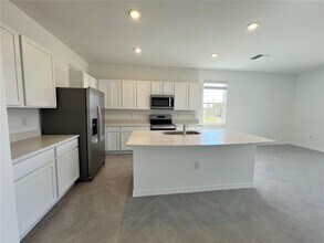 110 Mangrove Shade Cir in Apollo Beach, FL - Building Photo - Building Photo