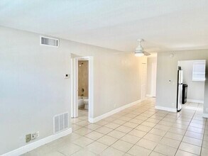 550 SW 2nd Ave in Boca Raton, FL - Building Photo - Building Photo