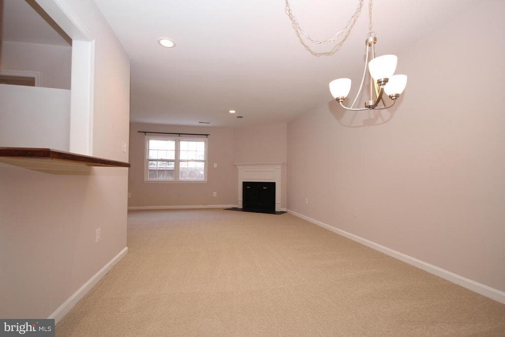 1105 N Stuart St-Unit -1 in Arlington, VA - Building Photo