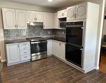 8 Parkrose Ct in Ballwin, MO - Building Photo - Building Photo