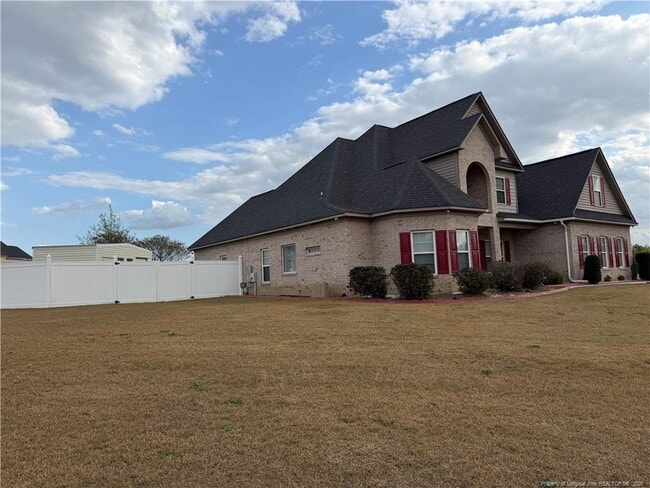 115 Dairy Ct in Raeford, NC - Building Photo - Building Photo