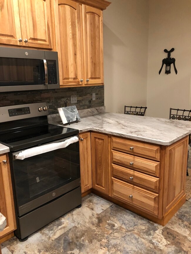 914 Morgantown Ave, Unit 914 Apartment #1