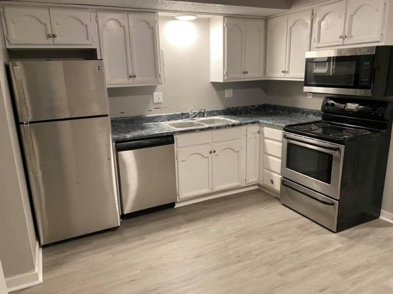 7109 Orchard Ct-Unit -7109-D in Pleasant Valley, MO - Foto de edificio