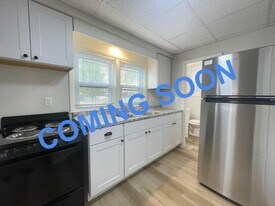 45 Ashland St in Manchester, NH - Building Photo