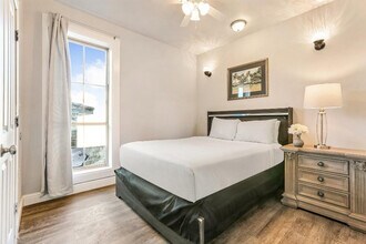 1524 Baronne St in New Orleans, LA - Building Photo - Building Photo
