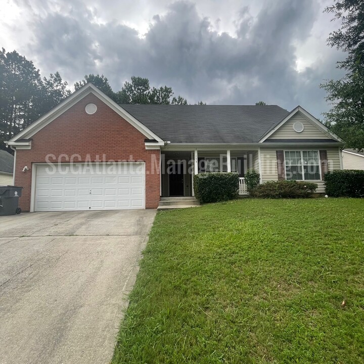 154 Willow Springs Ln in Stockbridge, GA - Building Photo