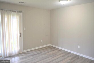 14251 Oxford Dr in Laurel, MD - Building Photo - Building Photo