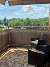 1011 Arlington Blvd, Unit River Place South #831 in Arlington, VA - Building Photo - Building Photo