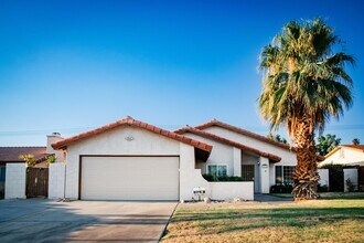 79361 Port Royal Ave in Bermuda Dunes, CA - Building Photo - Building Photo