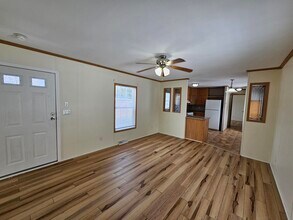 4 Arbor Pl in Sauquoit, NY - Building Photo - Building Photo