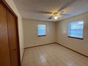 1205 SW 62nd St in Oklahoma City, OK - Building Photo - Building Photo