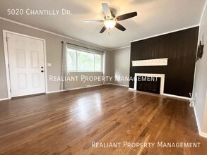 5020 Chantilly Dr in Cincinnati, OH - Building Photo - Building Photo