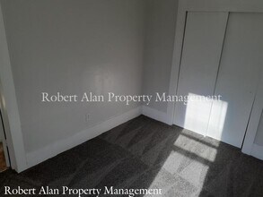 104 SE 4th St in Pendleton, OR - Building Photo - Building Photo