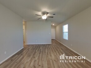 5113 Sidesaddle Dr in Georgetown, TX - Building Photo - Building Photo