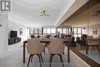 3 Concorde Pl in Toronto, ON - Building Photo - Building Photo