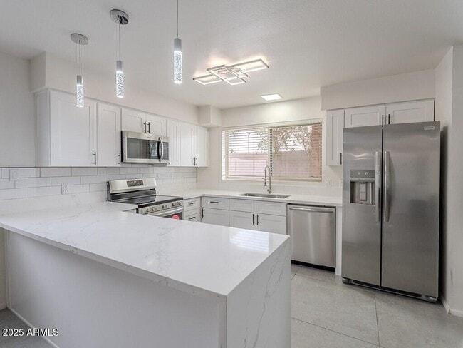 property at 5817 S Siesta Ln