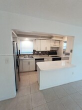 5880 NW 16th Pl, Unit 5880 in Sunrise, FL - Building Photo - Building Photo