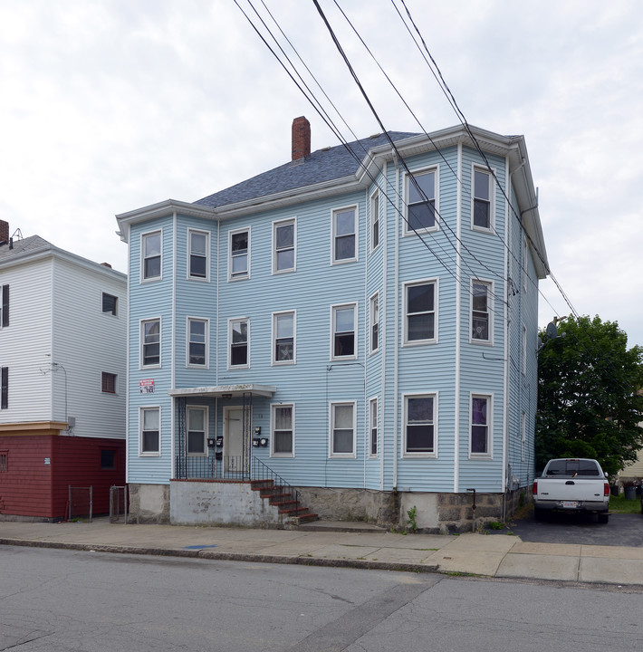 50 Tallman St in New Bedford, MA - Building Photo