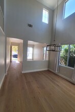 28455 Santa Catarina Rd in Santa Clarita, CA - Building Photo - Building Photo