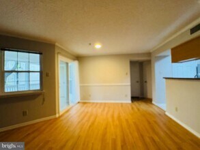 1524 Lincoln Way in McLean, VA - Building Photo - Building Photo