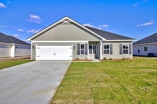 18 St John's Ct, Unit 1947-D in Ludowici, GA - Building Photo