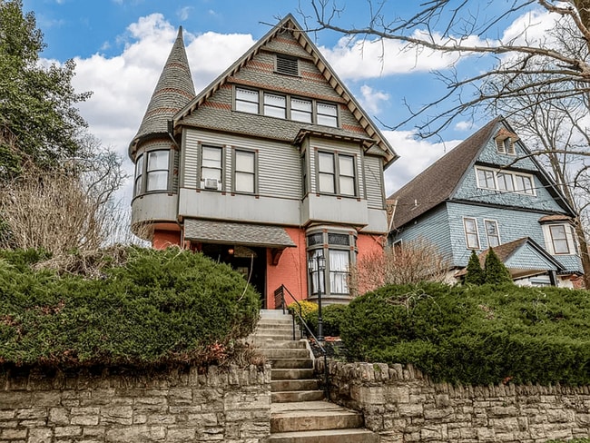 property at 634 Greenup St