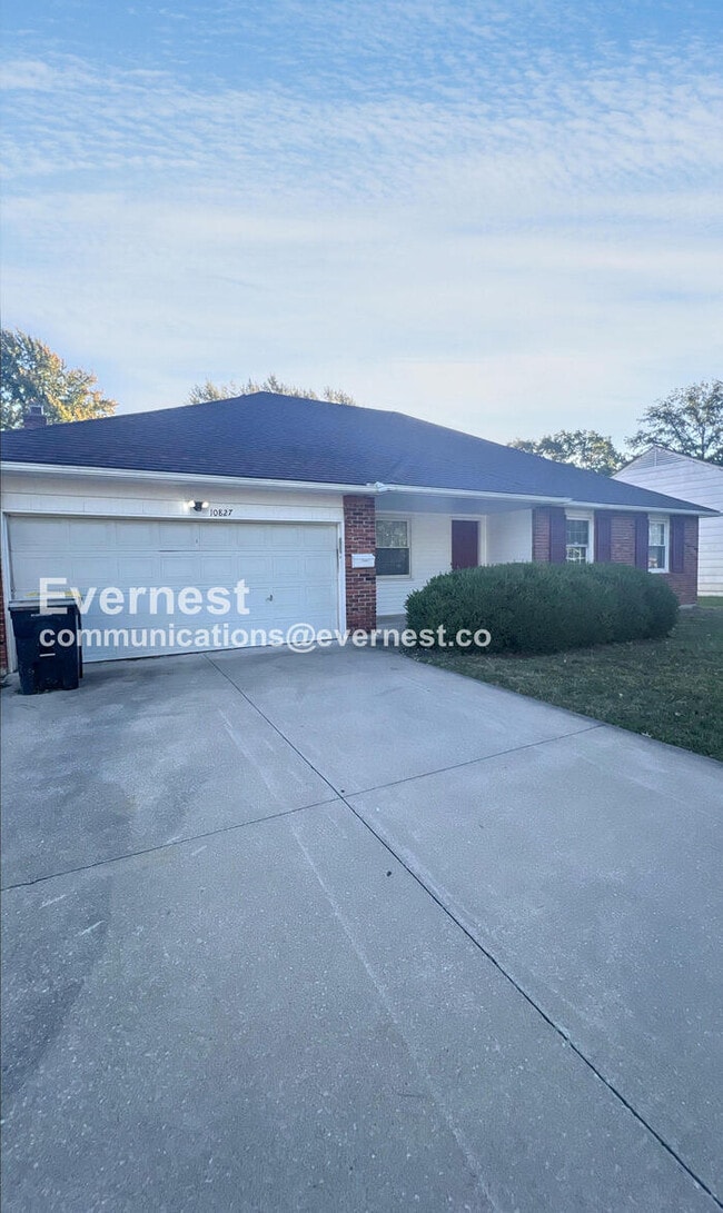 property at 10827 Beacon Ave