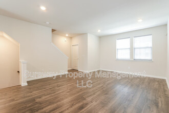4 Naples Ln in Mount Laurel, NJ - Building Photo - Building Photo