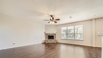 8848 Blanco Creek Trail in Fort Worth, TX - Building Photo - Building Photo