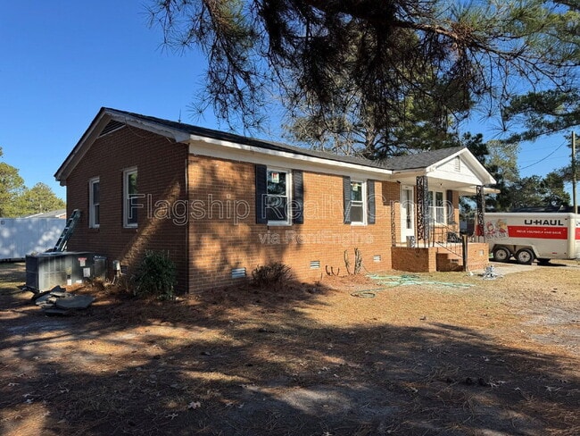 530 Hillcrest Ave in Winterville, NC - Building Photo - Building Photo