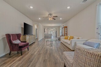 1062 Toledo Bend Dr in College Station, TX - Building Photo - Building Photo