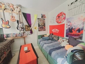 25 Main St, Unit 3 in Stamford, CT - Foto de edificio - Building Photo