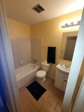 229 Windsor Point Rd, Unit 1E in Columbia, SC - Building Photo - Building Photo