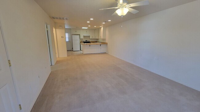 2506 Christina Pl in Alamogordo, NM - Building Photo - Building Photo