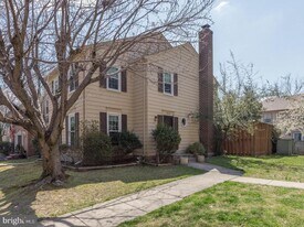 3975 Wilcoxson Dr in Fairfax, VA - Building Photo